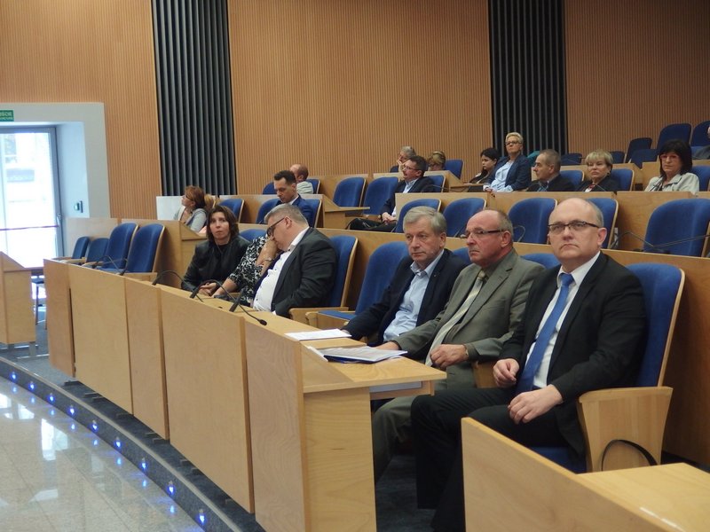 Relacja z konferencji pn. „Edukacja – nowy system edukacji”.