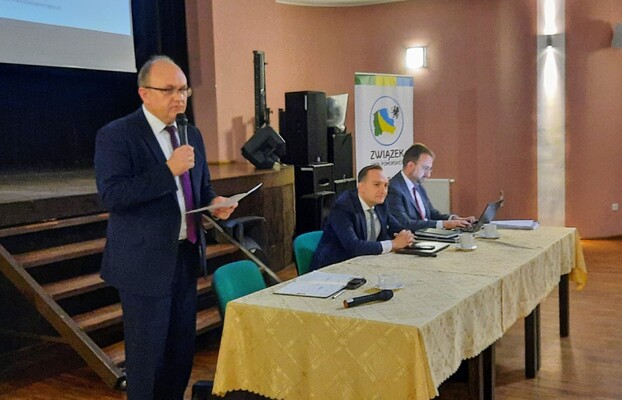 Relacja z seminarium pn. "Wpływ nowelizacji u.c.p.g. na lokalne systemy gospodarki odpadami komunalnymi"
