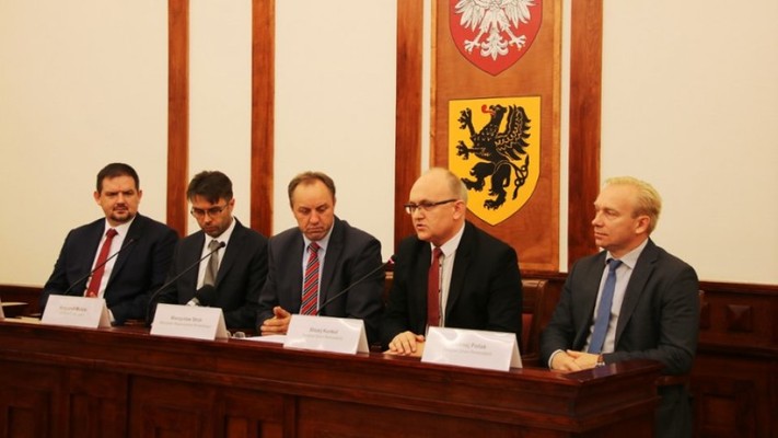 System prognozowania pogody dla województwa pomorskiego